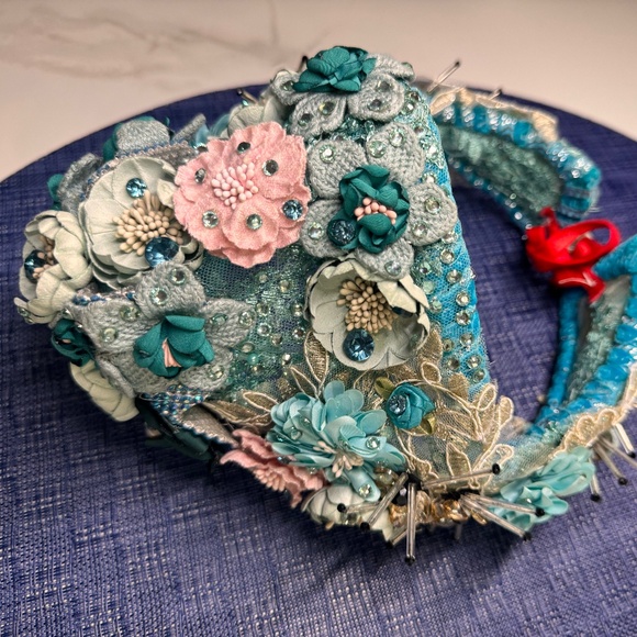 Floral Competition Crown – Blue & Pink with Sparkle Accents - Picture 4 of 9